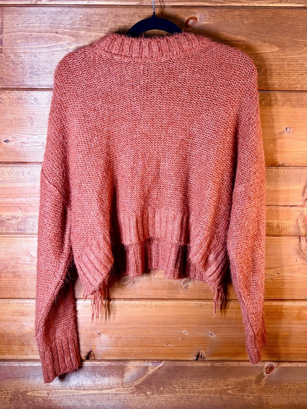 Urban Outfitters Rust Fringe Cable Crewneck Sweater Size Small 💕🖤 - Picture 3 of 5